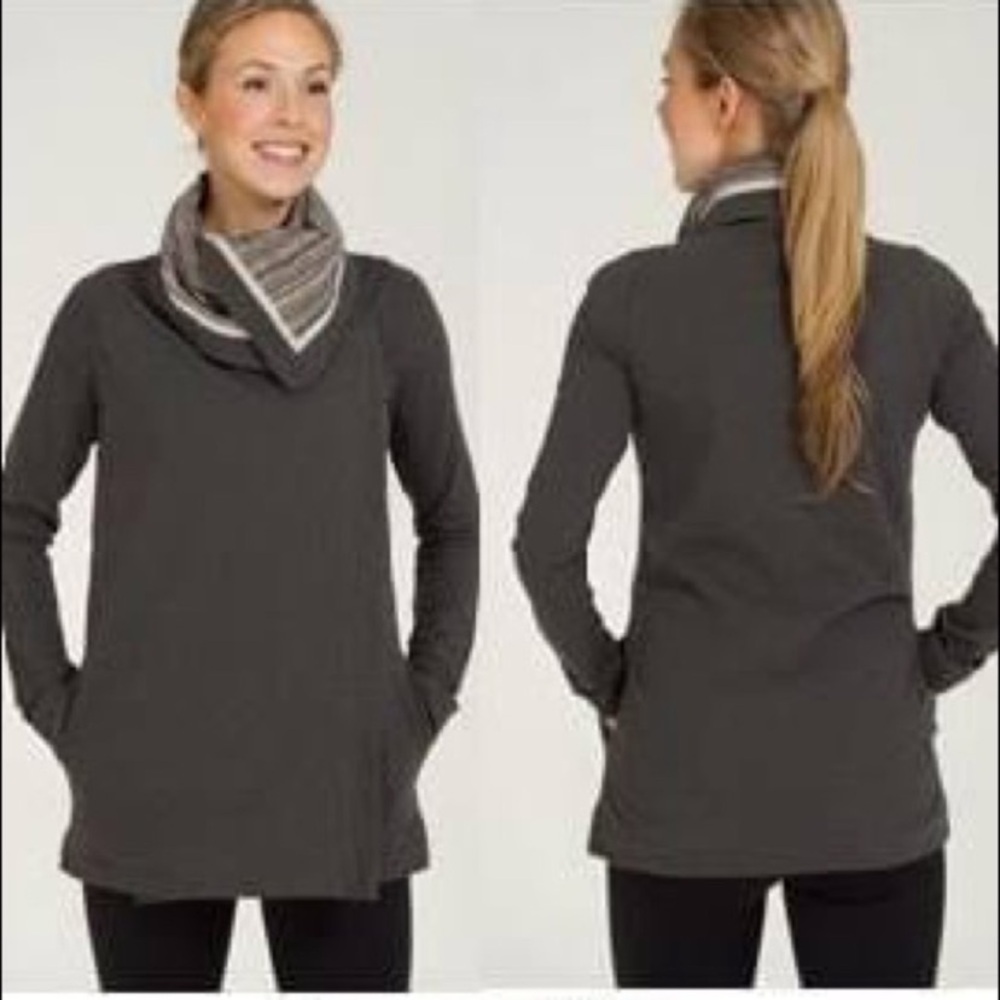 Lululemon Savansa Wrap 8